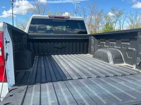 Used 2024 Chevrolet Silverado 1500 RST AWD/4WD image 11