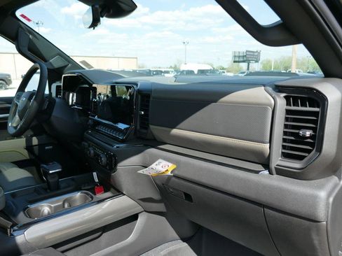 New 2026 Chevrolet Silverado 1500 ZR2 w/ Dark Appearance Package AWD/4WD image 11