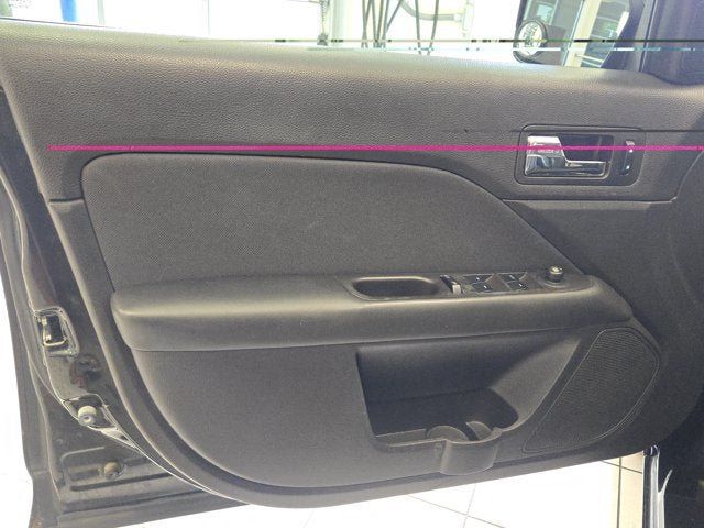 Used 2010 Ford Fusion SE FWD image 15
