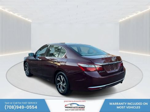 Used 2016 Honda Accord LX image 7