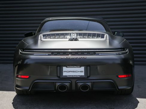Certified 2025 Porsche 911 Targa 4 GTS AWD/4WD image 9