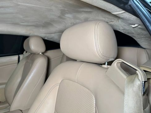 Used 2011 Jaguar XK Coupe image 32