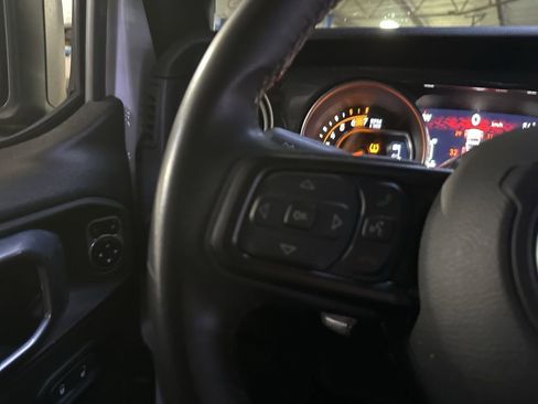 Used 2021 Jeep Wrangler Unlimited Sport AWD/4WD image 10