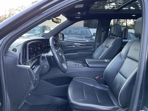 Used 2021 Cadillac Escalade ESV Sport w/ Driver Assist Tech Package image 23