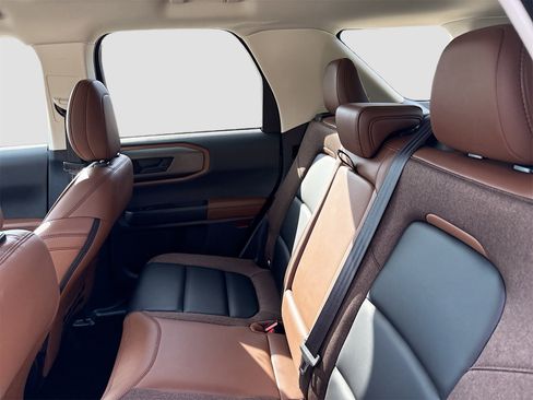 Used 2025 Ford Bronco Sport Outer Banks w/ Outer Banks Tech Package+ image 25