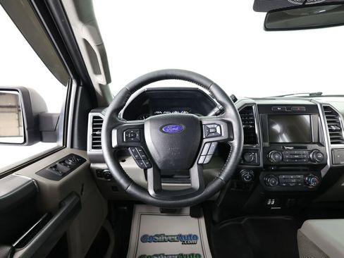 Used 2016 Ford F150 XLT w/ Equipment Group 302A Luxury AWD/4WD image 28