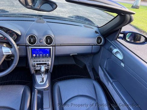 Used 2006 Porsche Boxster RWD image 8