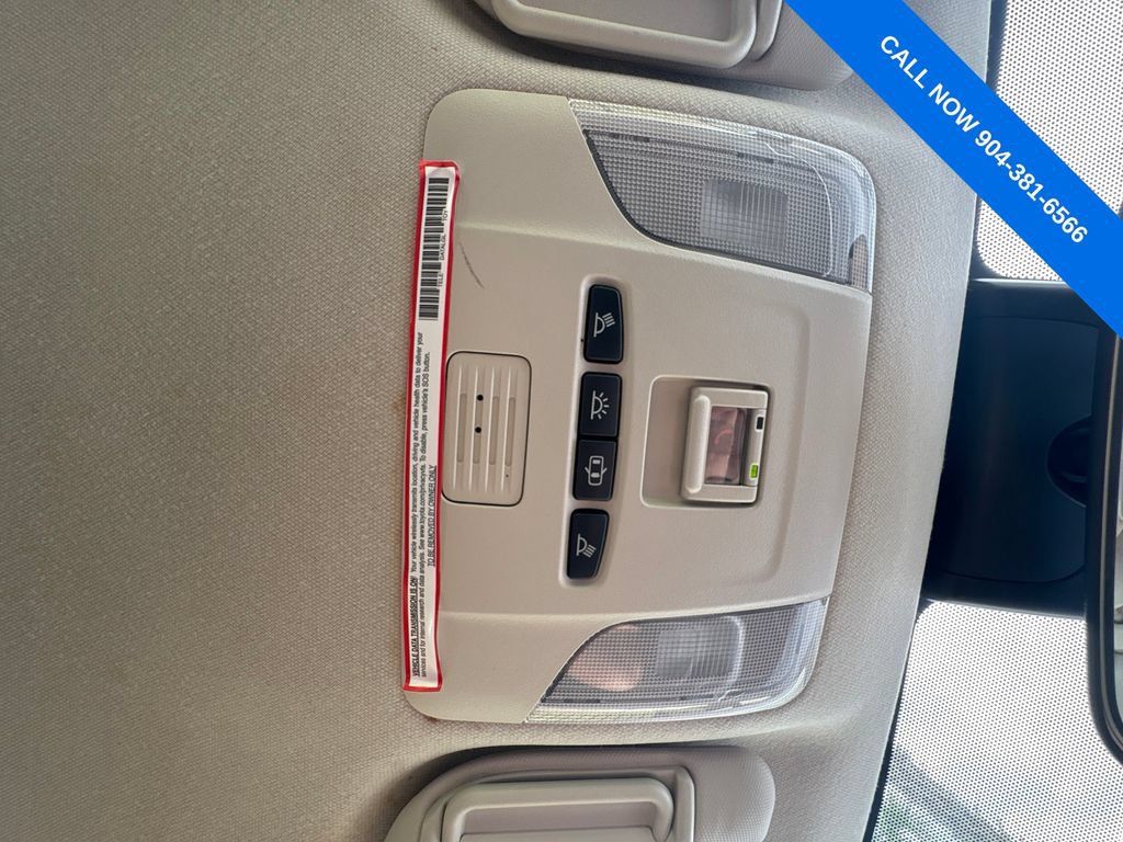 Used 2022 Toyota Corolla LE FWD image 42