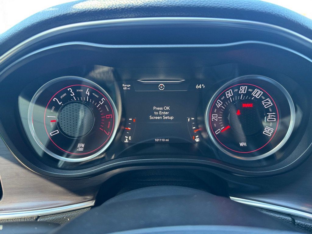 Used 2016 Dodge Challenger R/T w/ Cold Weather Group RWD image 20