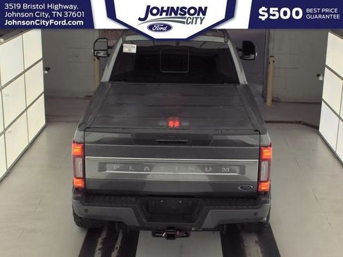 Used 2022 Ford F350 Platinum AWD/4WD image 7