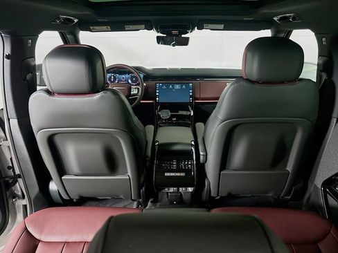 New 2026 Land Rover Range Rover Sport Dynamic SE image 23