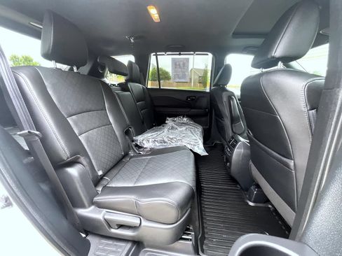 Used 2022 Honda Passport Elite image 19