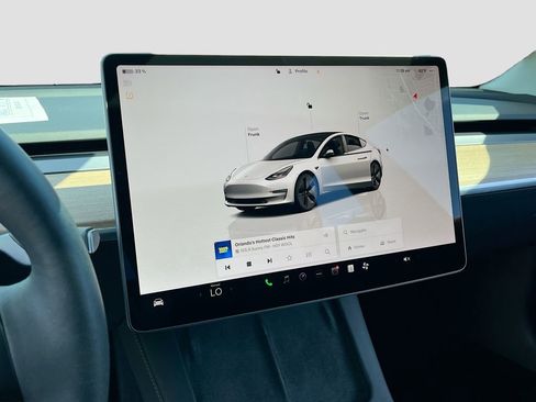 Used 2023 Tesla Model 3 Standard Range image 14