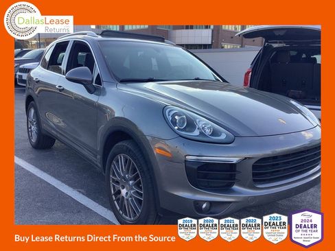 Used 2017 Porsche Cayenne image 1