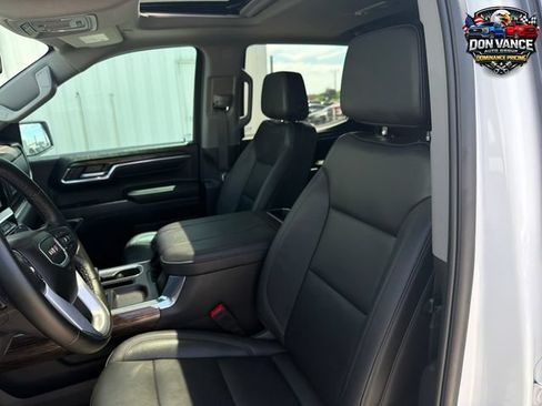 Used 2024 GMC Sierra 1500 Elevation w/ Elevation Premium Package AWD/4WD image 23