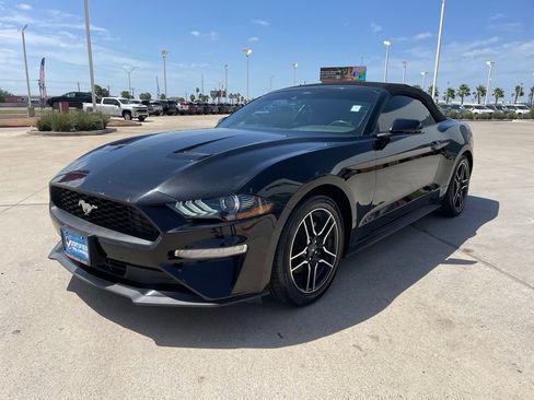 Used 2023 Ford Mustang Premium RWD image 4