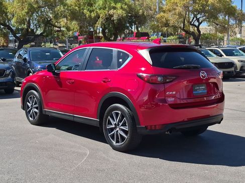 Used 2018 MAZDA CX-5 Touring w/ Preferred Equipment Package FWD image 3