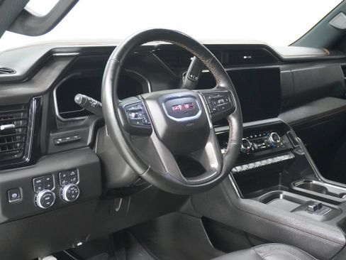 Used 2024 GMC Sierra 2500 AT4 w/ Technology Package image 11