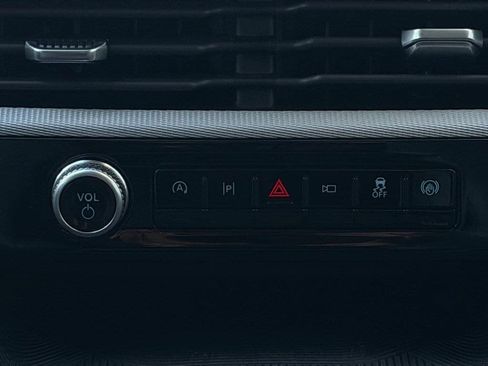 New 2026 Ford Explorer Active w/ Active Comfort Package image 49