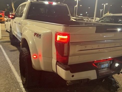 Used 2022 Ford F350 Platinum image 8
