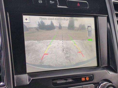 Used 2017 Ford F250 XLT w/ XLT Premium Package image 32