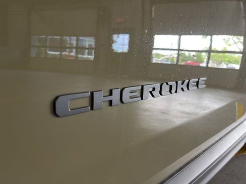 New 2026 Jeep Cherokee Laredo AWD/4WD image 13