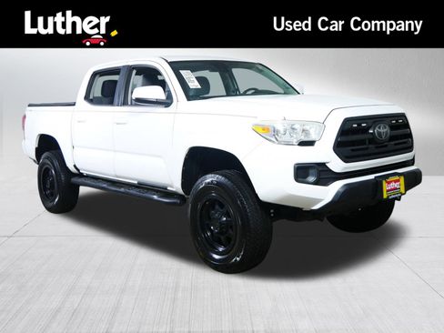 Used 2019 Toyota Tacoma SR w/ SR Convenience Package image 1