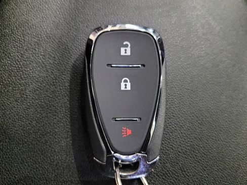 Used 2018 Chevrolet Equinox LT AWD/4WD image 32