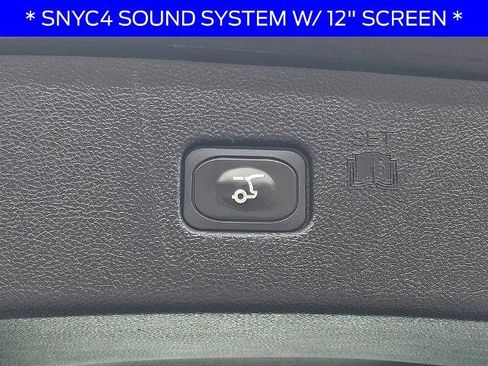 Certified 2023 Ford Edge SEL w/ Convenience Package AWD/4WD image 30