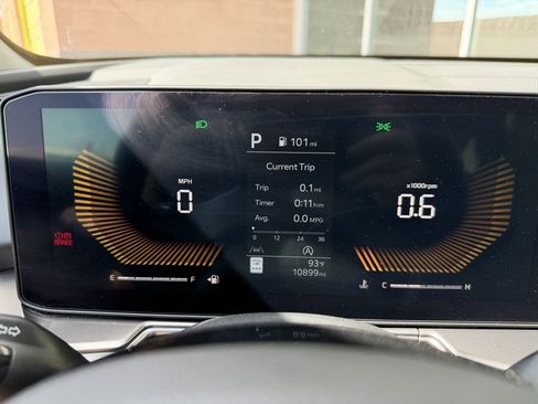 Used 2025 Kia Sorento S w/ Panoramic Sunroof Package FWD image 17