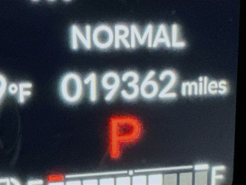 Used 2024 Honda CR-V EX image 19
