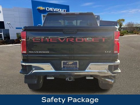 Used 2024 Chevrolet Silverado 3500 LTZ image 7