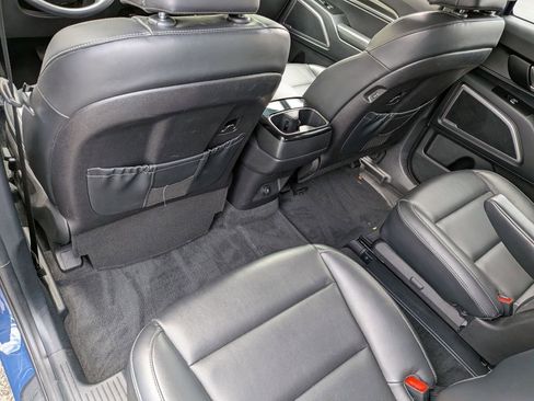 Used 2025 Kia Telluride S FWD image 21