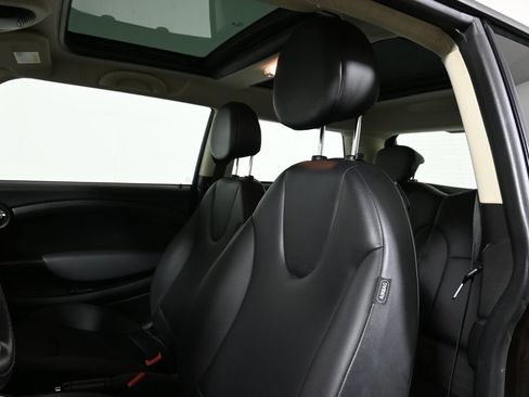 Used 2012 MINI Cooper Hardtop FWD image 5