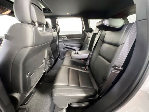 Used 2022 Jeep Grand Cherokee Limited image 25