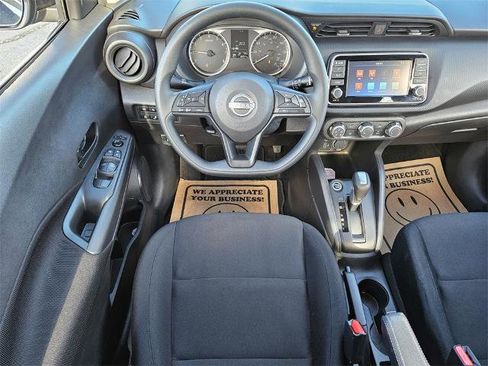 Certified 2025 Nissan Kicks Play S image 10