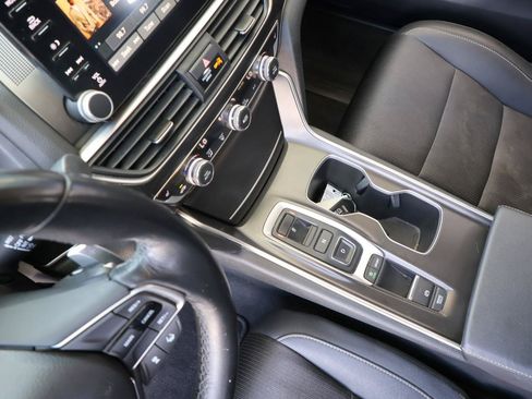 Used 2019 Honda Accord Sport image 39