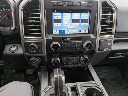 Used 2018 Ford F150 Raptor w/ Equipment Group 802A Luxury image 12