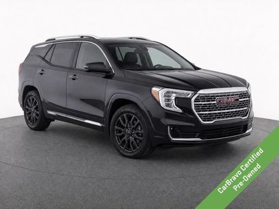 Used 2023 GMC Terrain Denali w/ Black Diamond Edition