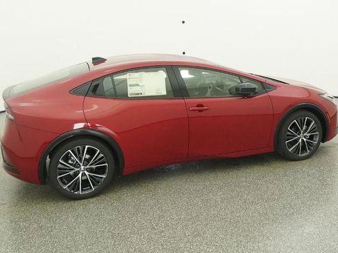 New 2026 Toyota Prius XLE image 10