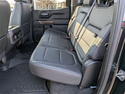 Used 2021 Chevrolet Silverado 1500 LT Trail Boss w/ Convenience Package II image 31