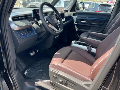 New 2025 Volkswagen ID. Buzz Pro S image 3