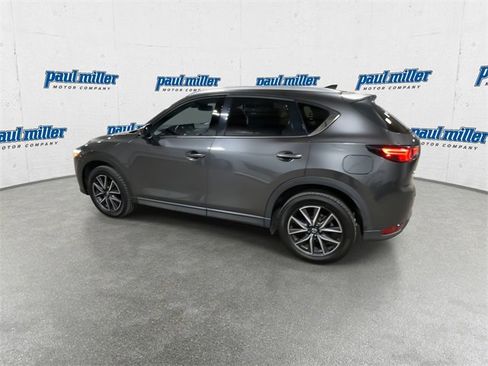 Used 2017 MAZDA CX-5 Grand Touring image 7