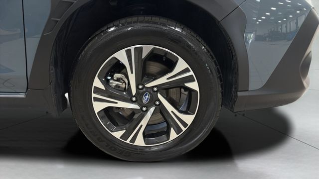 Used 2025 Subaru Crosstrek 2.5i Premium AWD/4WD image 24