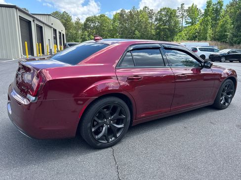 Used 2021 Chrysler 300 S RWD image 5