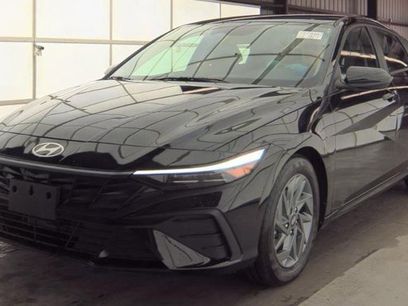 Used 2025 Hyundai Elantra Blue