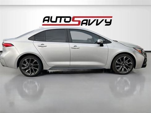 Used 2024 Toyota Corolla SE image 8