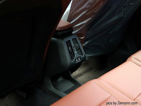 Used 2026 BMW X1 xDrive28i image 19