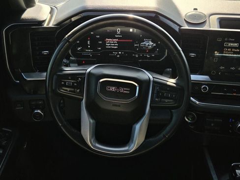 Used 2023 GMC Sierra 1500 SLT AWD/4WD image 15