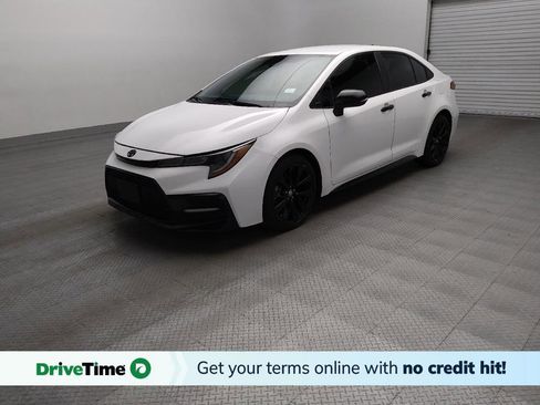 Used 2021 Toyota Corolla SE FWD image 1
